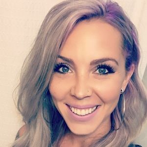 Meet your Posher, Christah